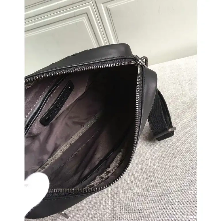 Official Brother Sam 2108SF0310 Veneta Bottega Bag 0515